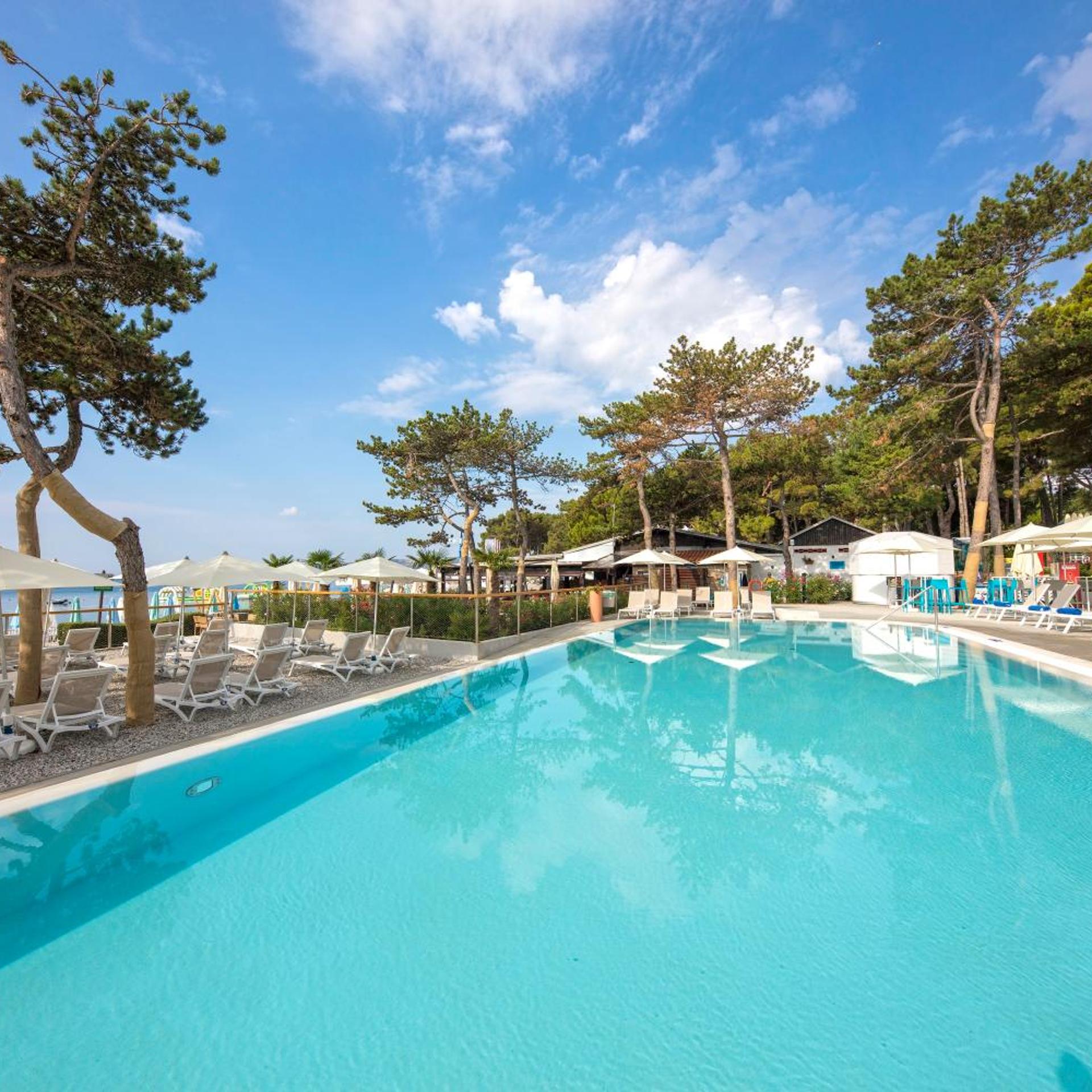Jezevac Premium Camping resort 10/25