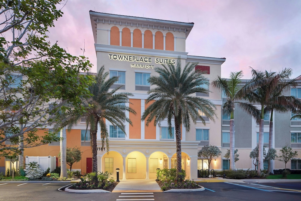 TOWNEPLACE SUITES BY MARRIOTT FORT MYERS ESTERO 1/50