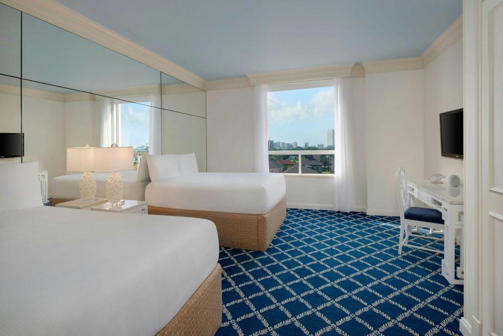 Pool, Guest Room, Deluxe, 2 Double Beds, Ocean Front, Pool Access