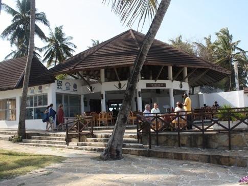 Kenya Bay Beach Hotel 19/46