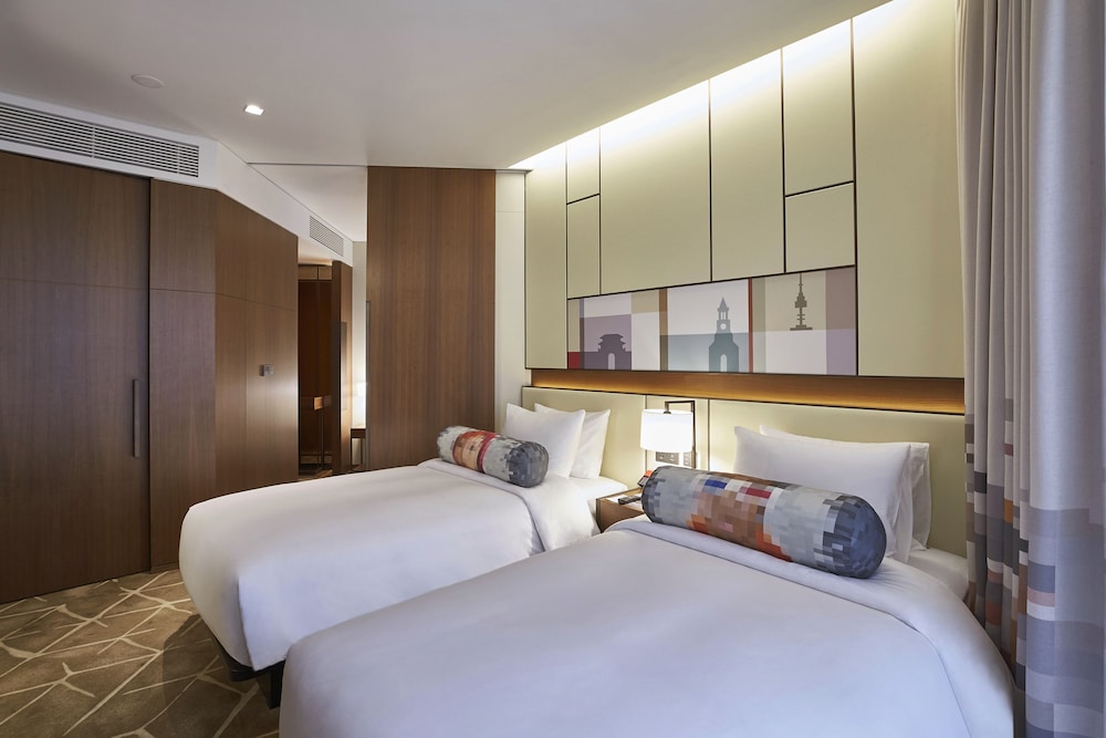 ALOFT SEOUL MYEONGDONG 11/24