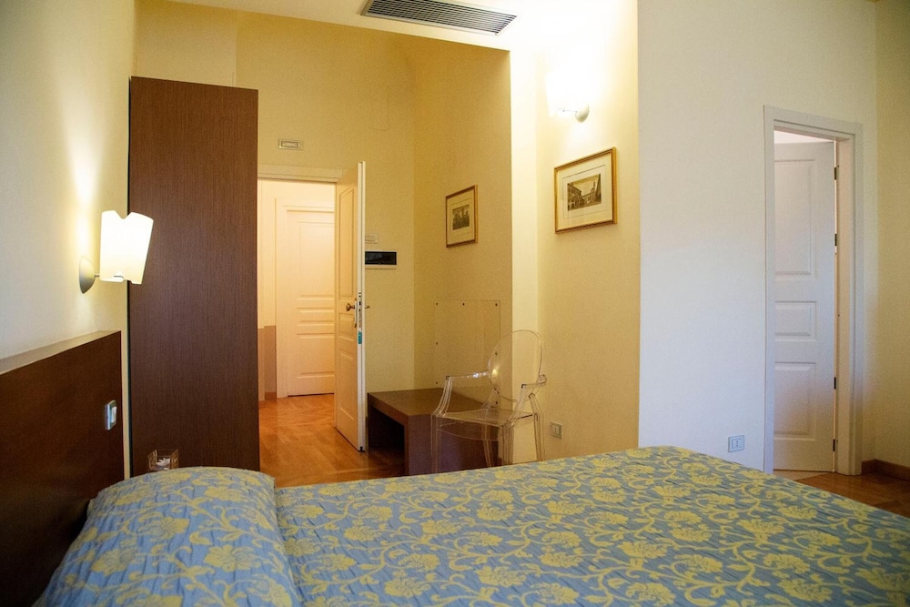 Residenza Dei Capitani 27/43