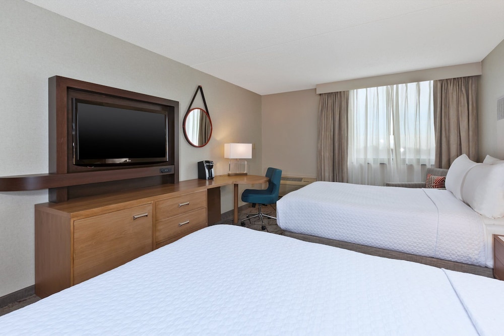 Crowne Plaza Columbus North-Worthington 18/56