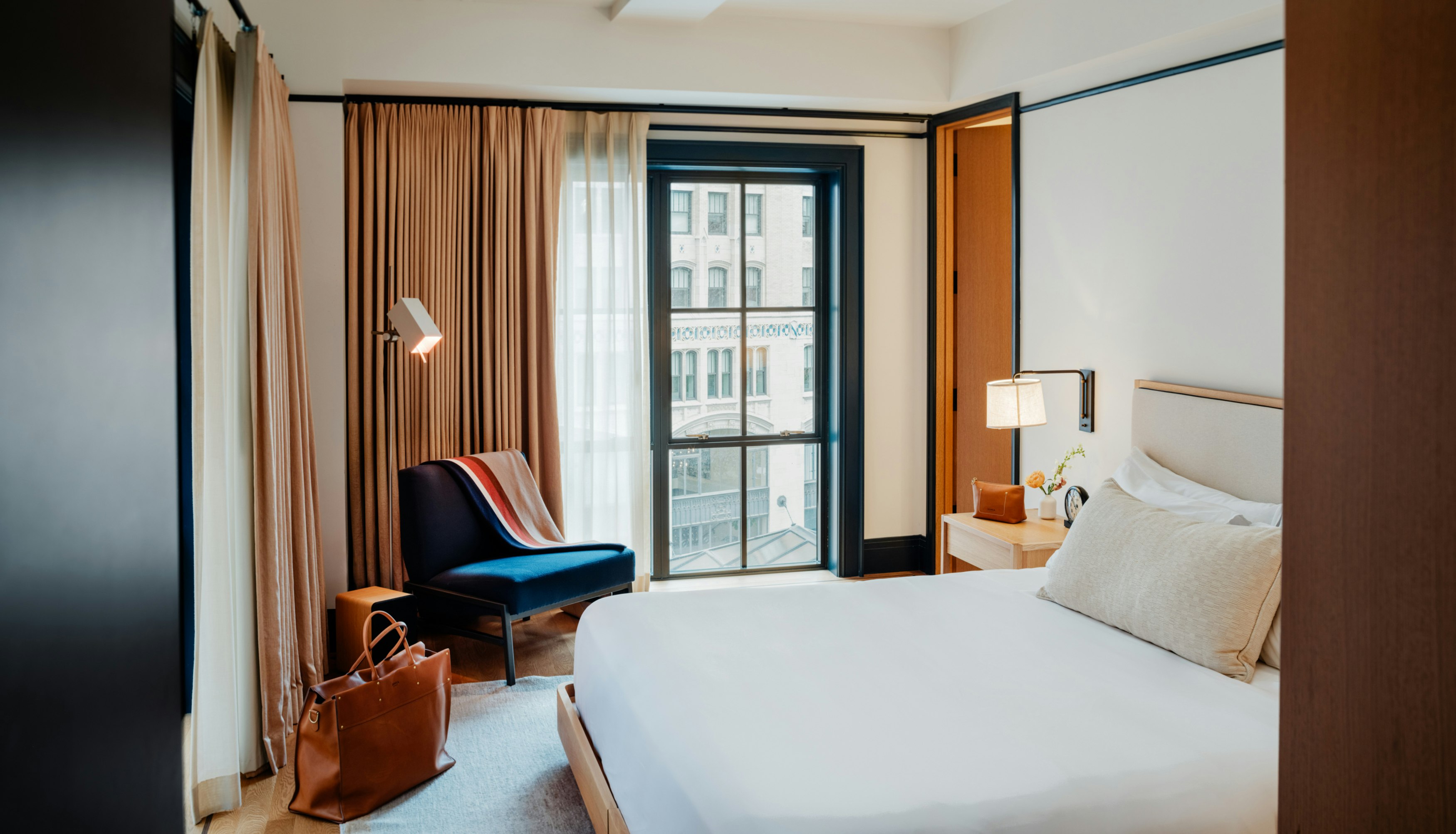 Shinola Hotel 18/50