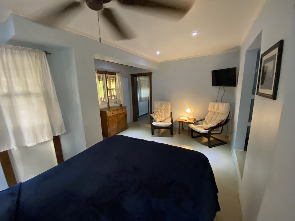 1 BEDROOM, COMFORT, APARTMENT, POOL VIEW, KITCHENETTE