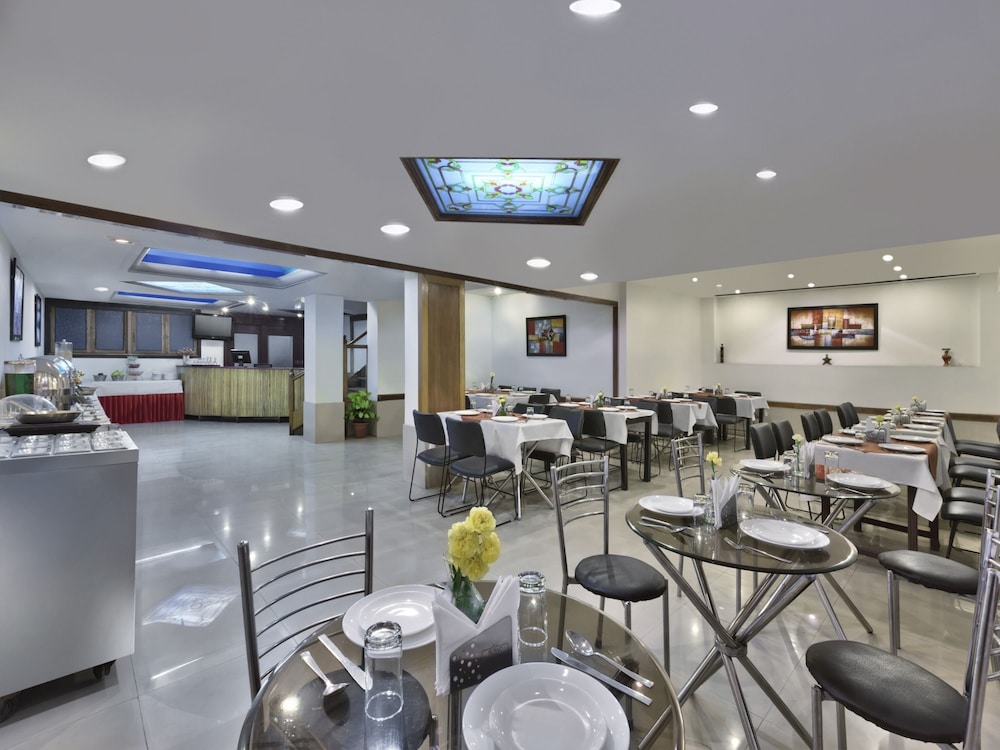 Bloom Hotel - CR Park 33/56