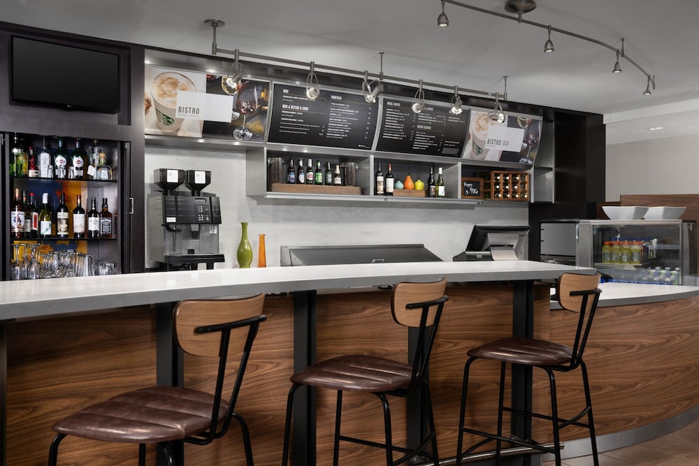 Courtyard By Marriott Orlando East/Ucf Area 33/50