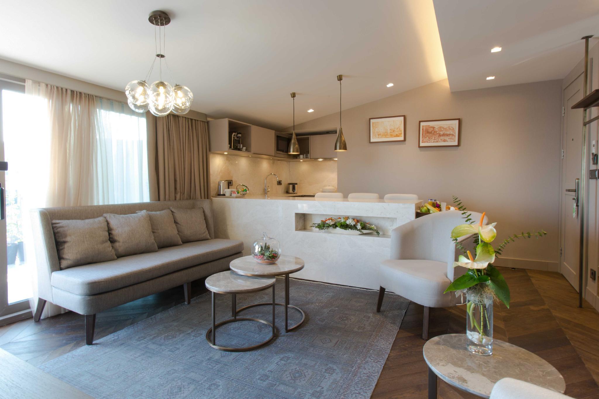 SUITE, SEA VIEW, TERRACE