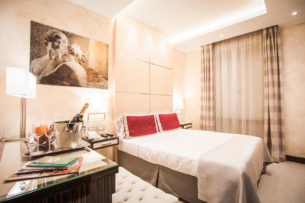 MAISON CANDIA LUXURY HOUSE 13/38