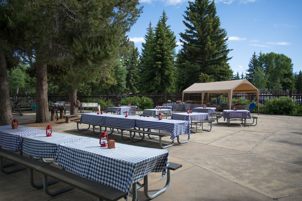 Jackson Lake Lodge 18/48