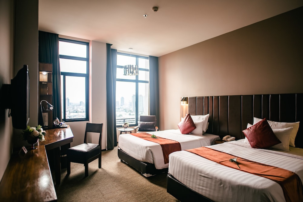 Superior, Double or Twin Bed, Grand Howard Hotel Bangkok 2/5