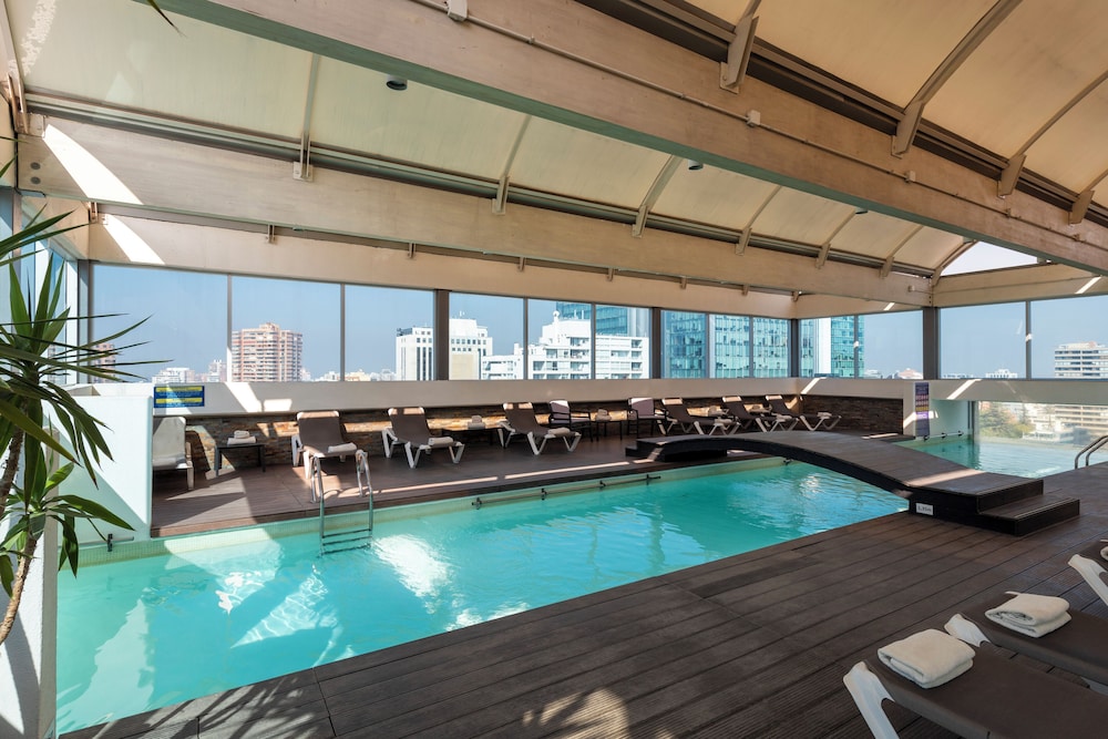 swimming pool spa