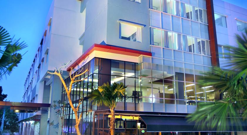Hotel NEO Candi Simpang Lima - Semarang in SEMARANG