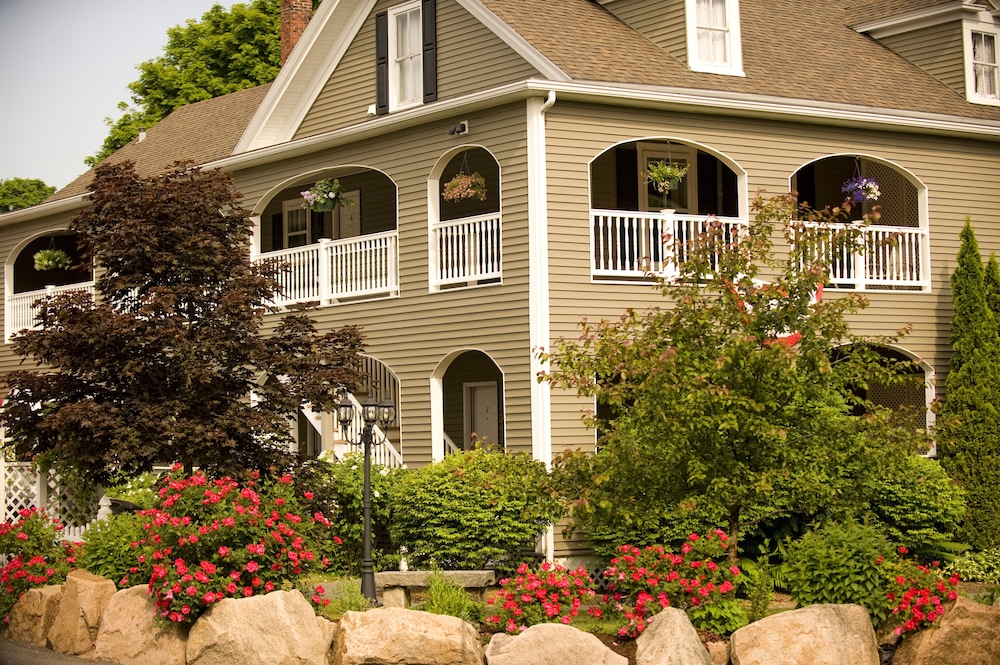 Bar Harbor Manor 44/68