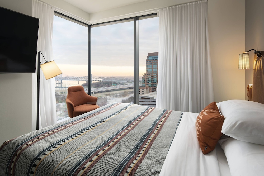 Moxy Louisville Downtown 11/61