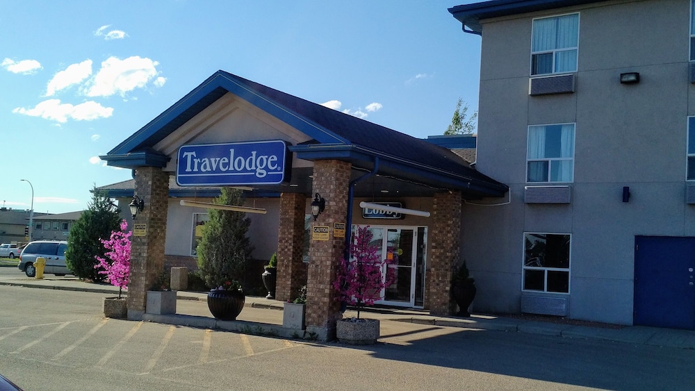 Travelodge By Wyndham Stony Plain 1/38