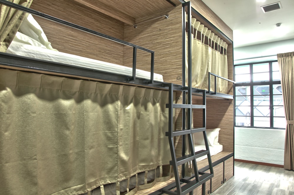 Dream Lodge 15/19