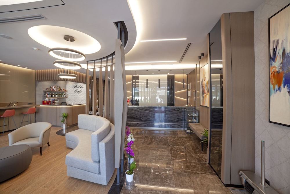 Granbella Hotel 44/59