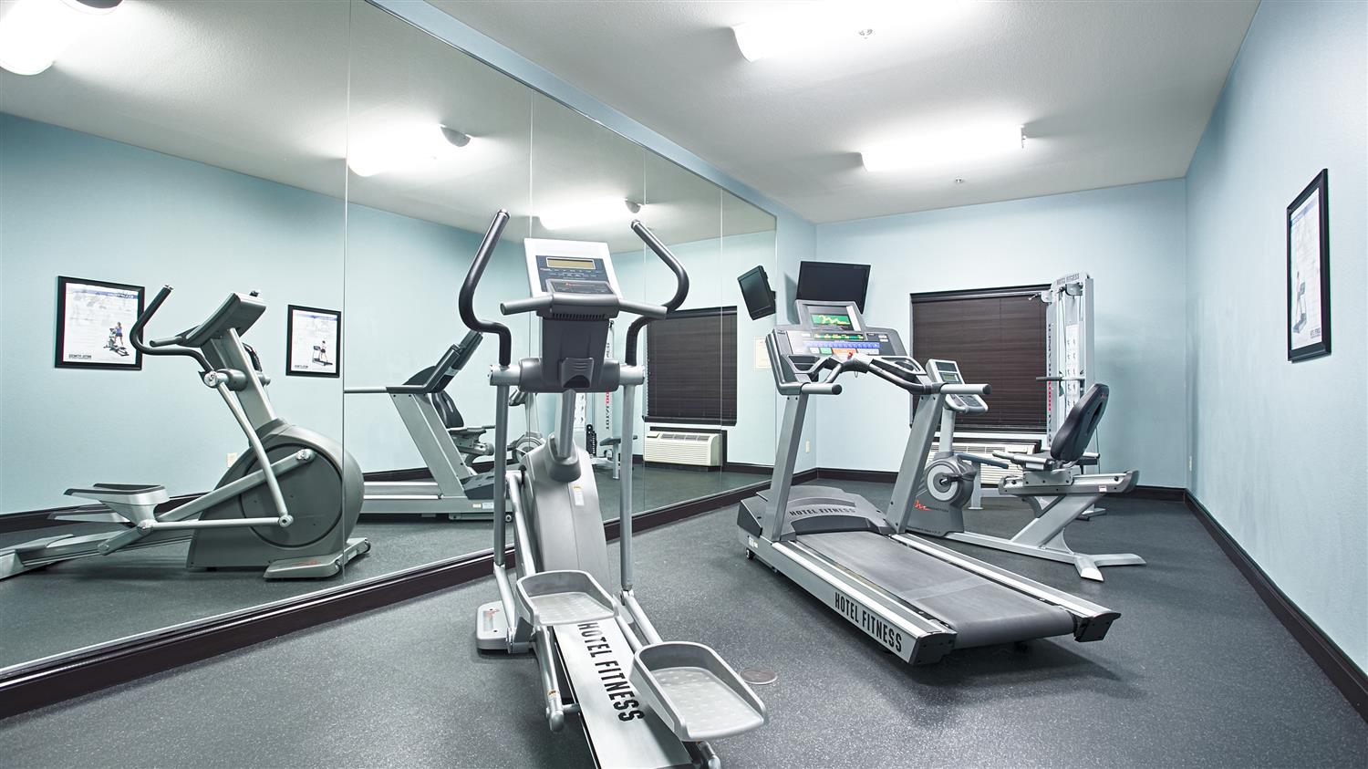 Best Western Plus Texarkana Inn & Suites 13/29
