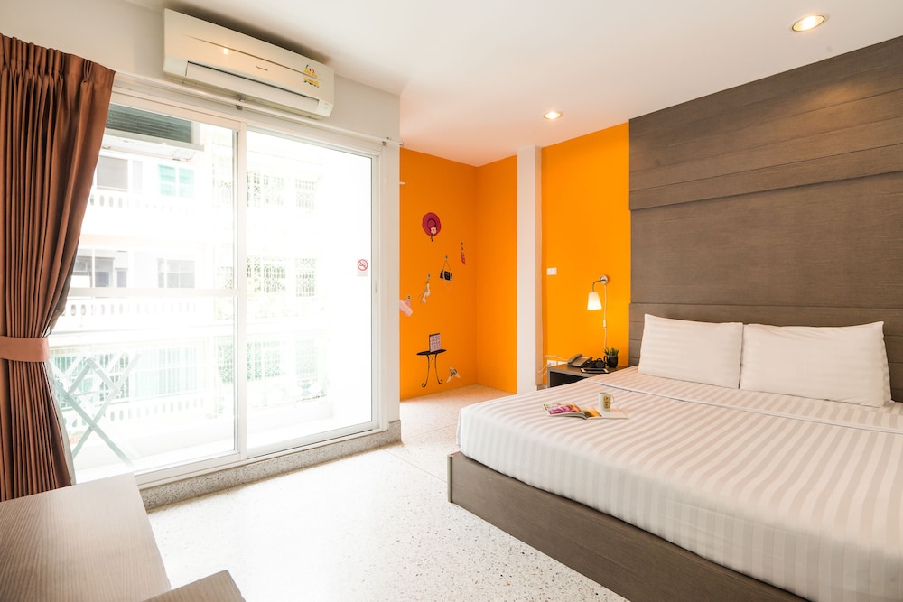 Superior, Queen Bed