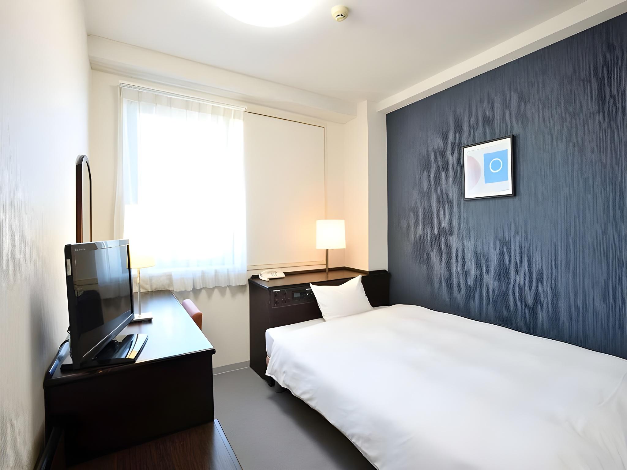 Semi Room, Standard, Semi Double Bed