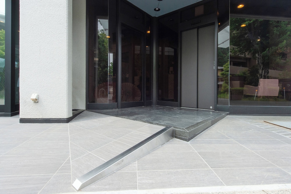 Hotel Arashiyama 48/52