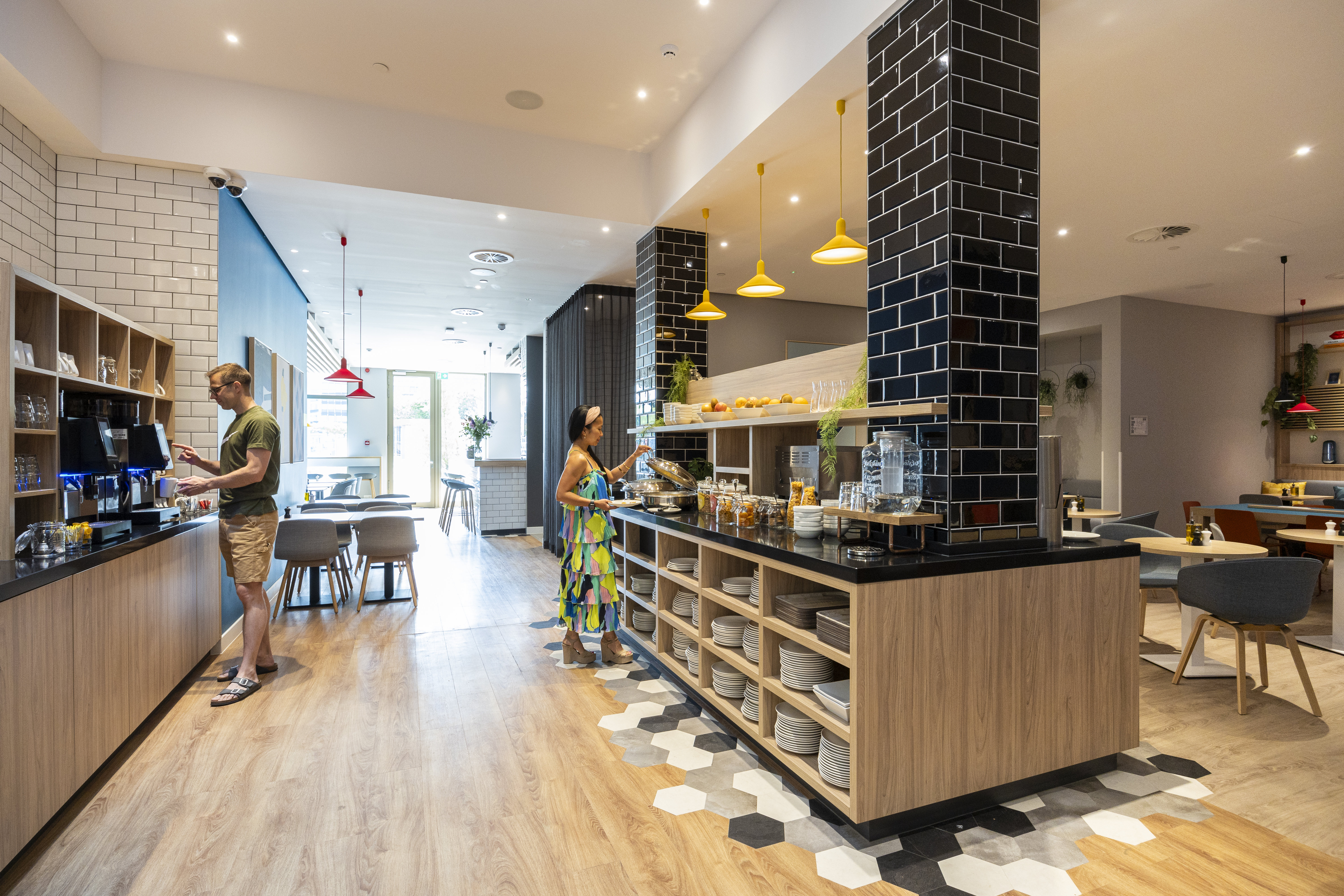 Holiday Inn Express Antwerp - City Centre, an IHG Hotel 10/28