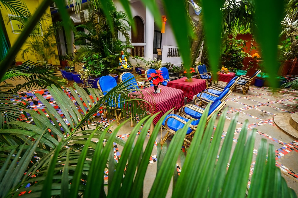 Swati Hotel 60/72