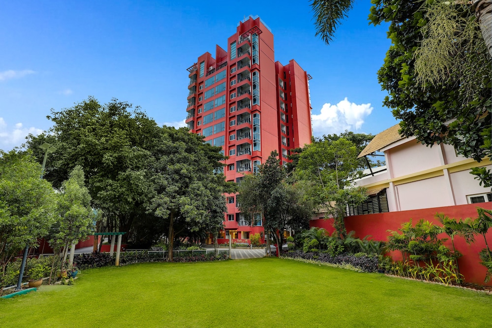 Royal Orchid Suites 52/58