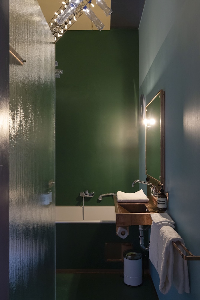 Hotel Piet Hein Eek 38/50
