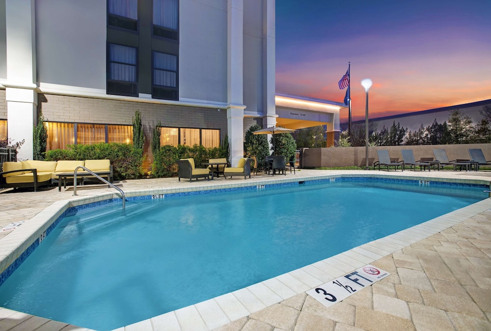 Hampton Inn Greenville I-385 Woodruff Rd. 3/45