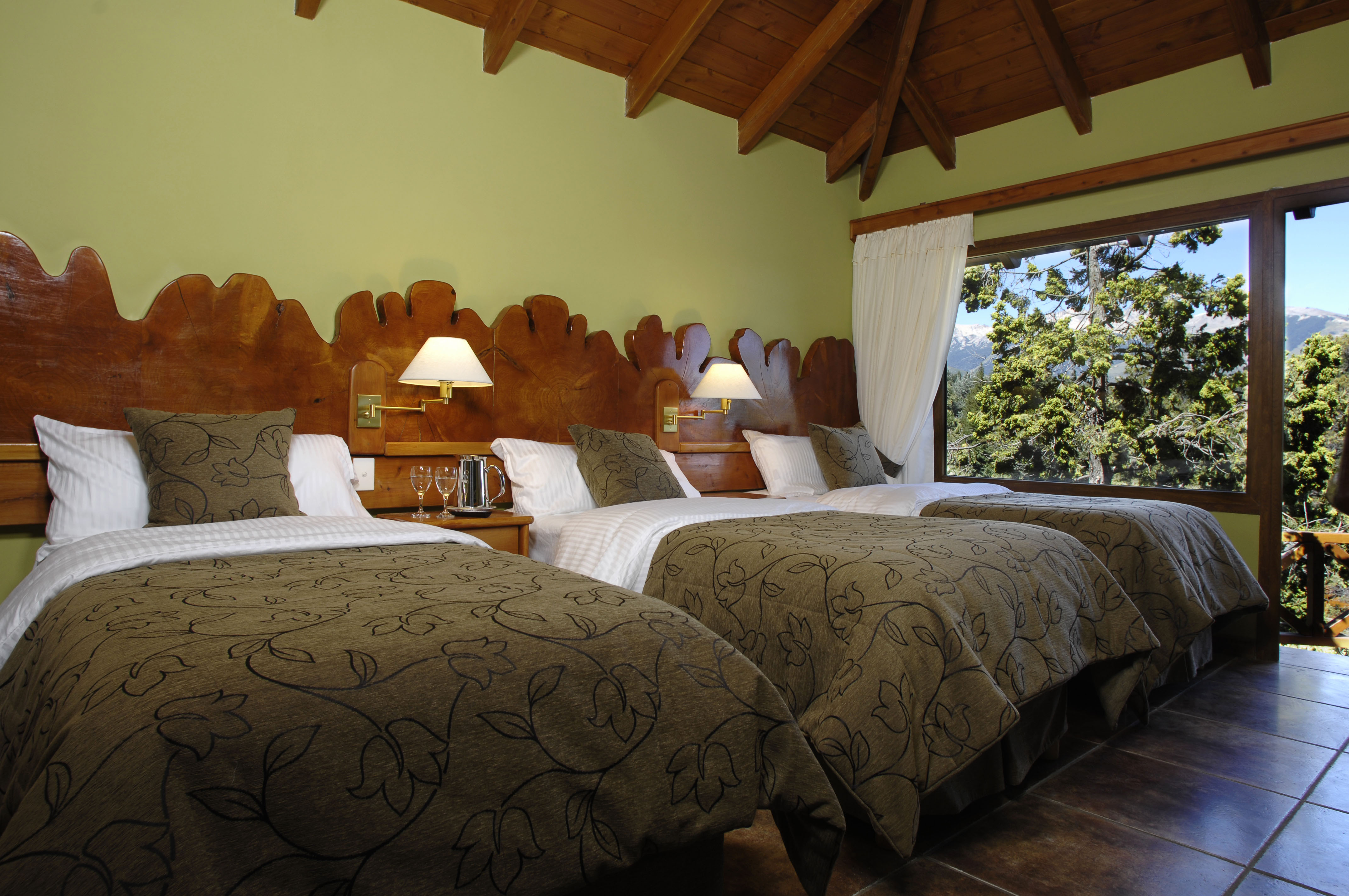 2 Rooms, Suite, Apartment, Lake View, Dining Area, Hot Tub