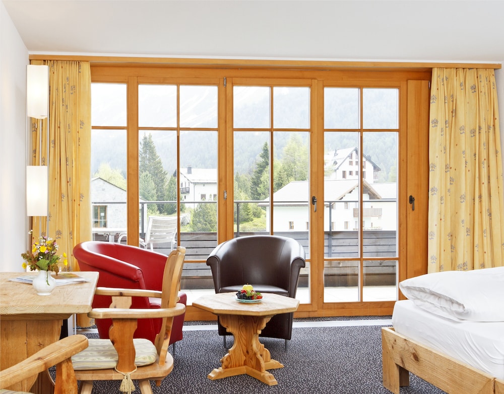 Schweizerhaus Swiss Quality Hotel 33/50