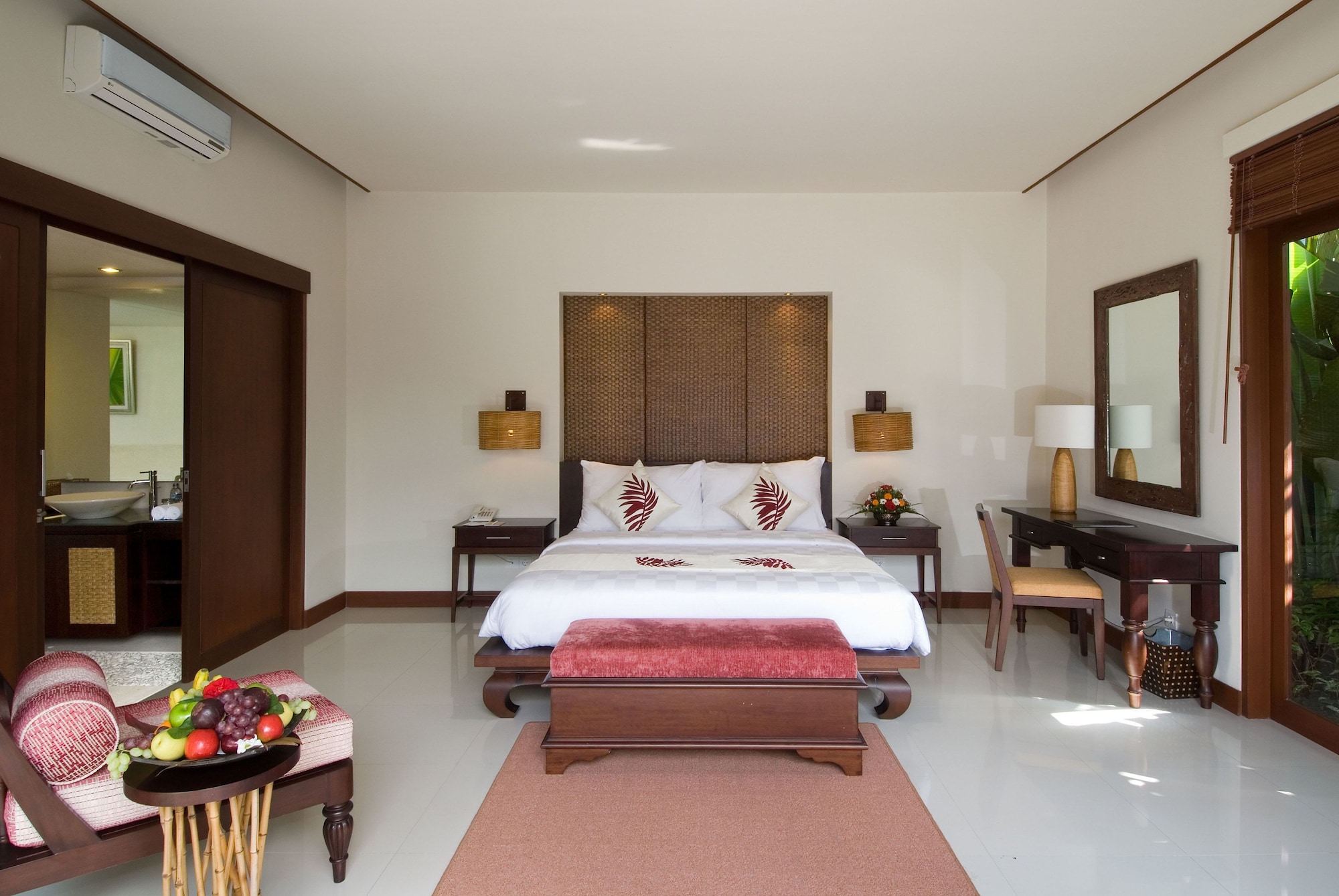 2 BEDROOMS, VILLA, PRIVATE POOL