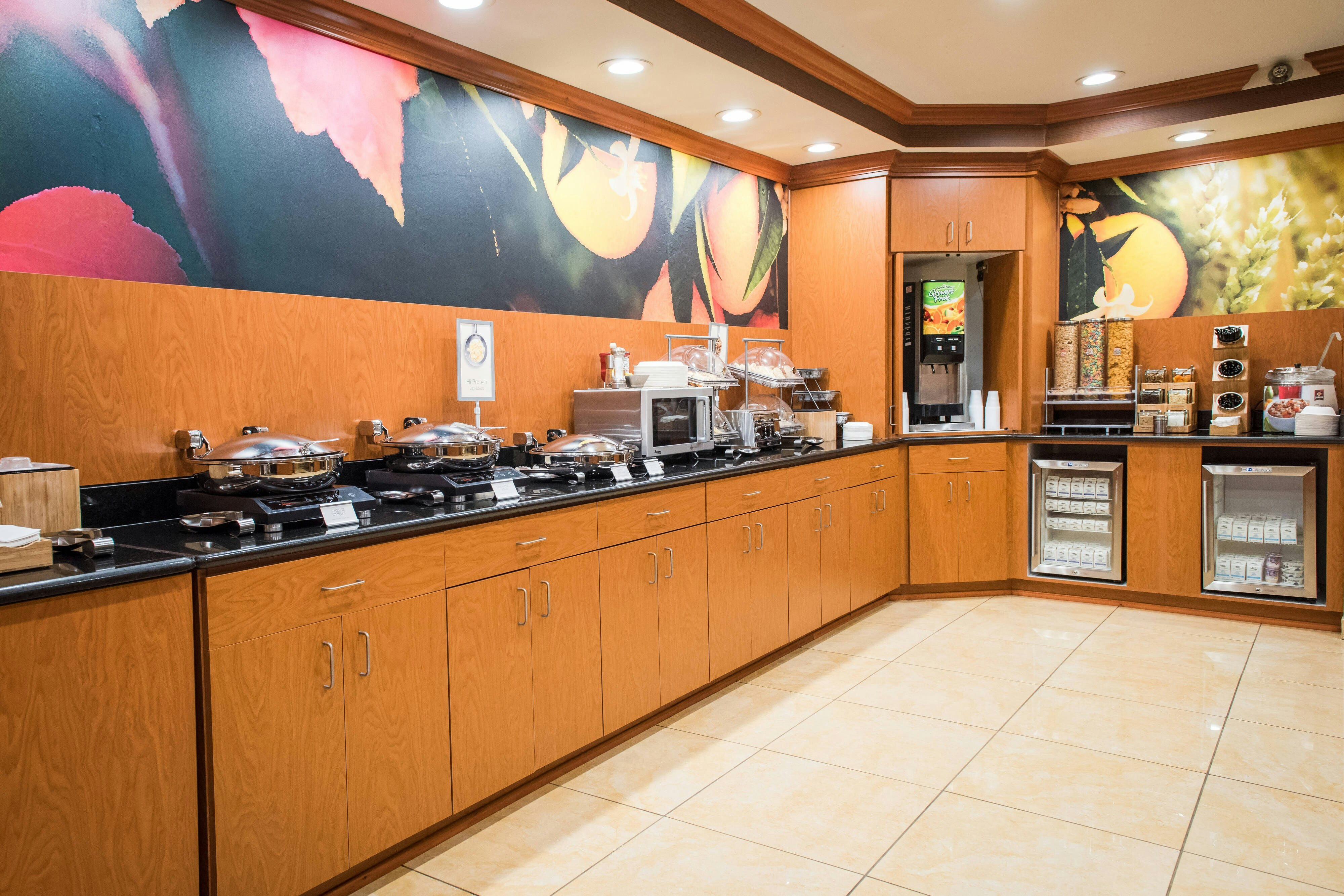 Fairfield Inn And Suites Knoxville East 8/9