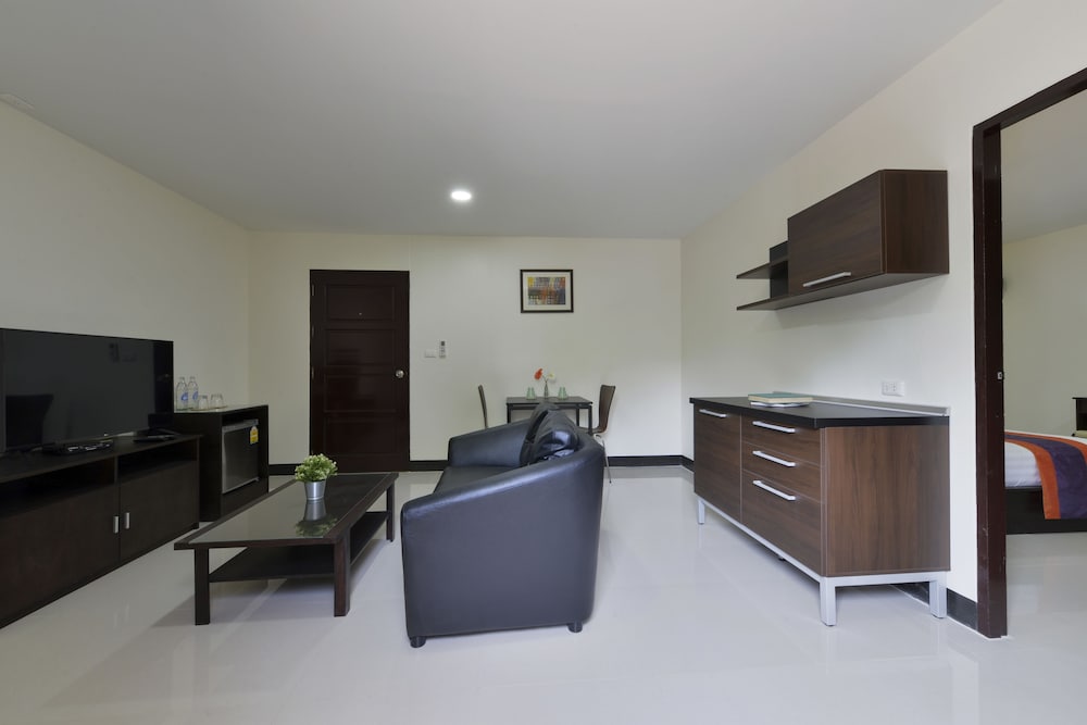 Studio Residence Sukhumvit 71 38/48