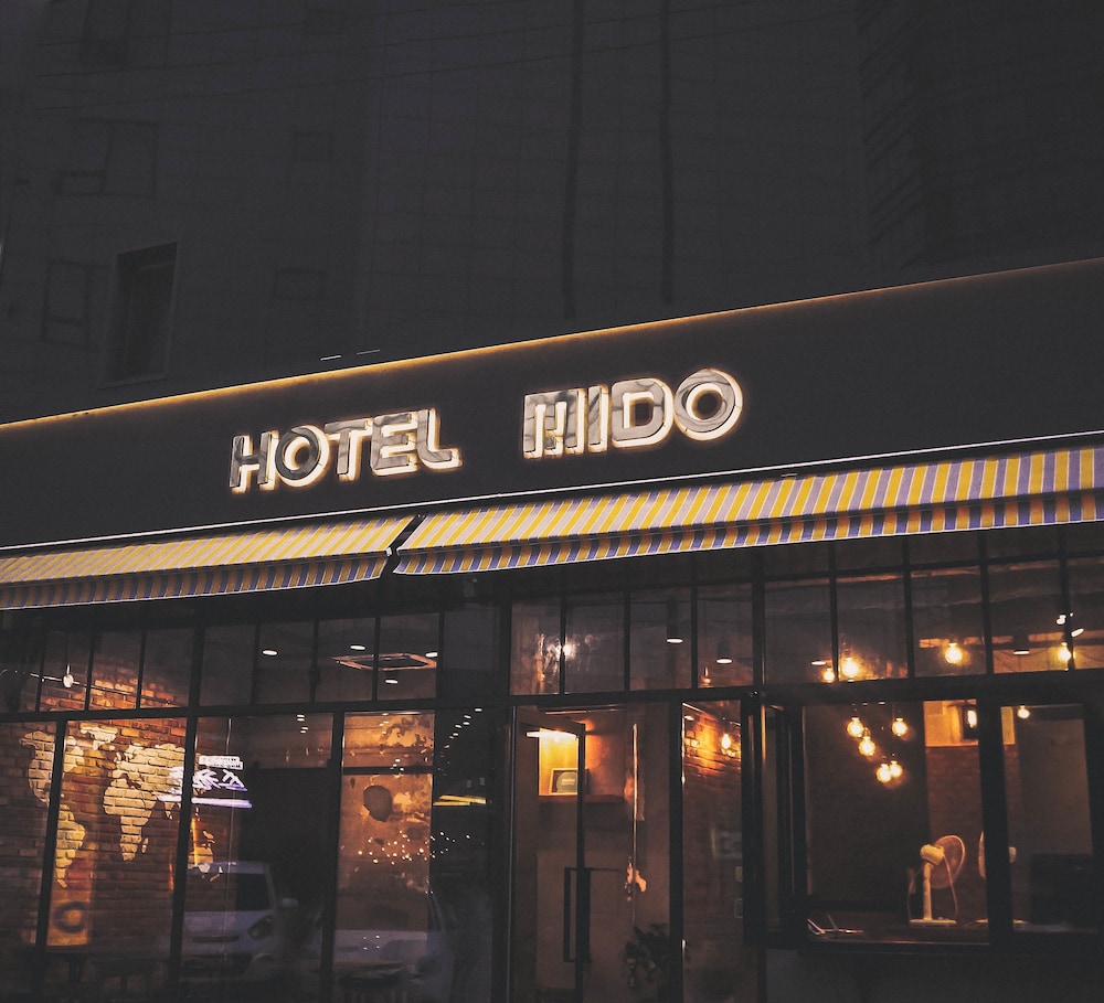 Hotel MIDO Myeongdong 2/48