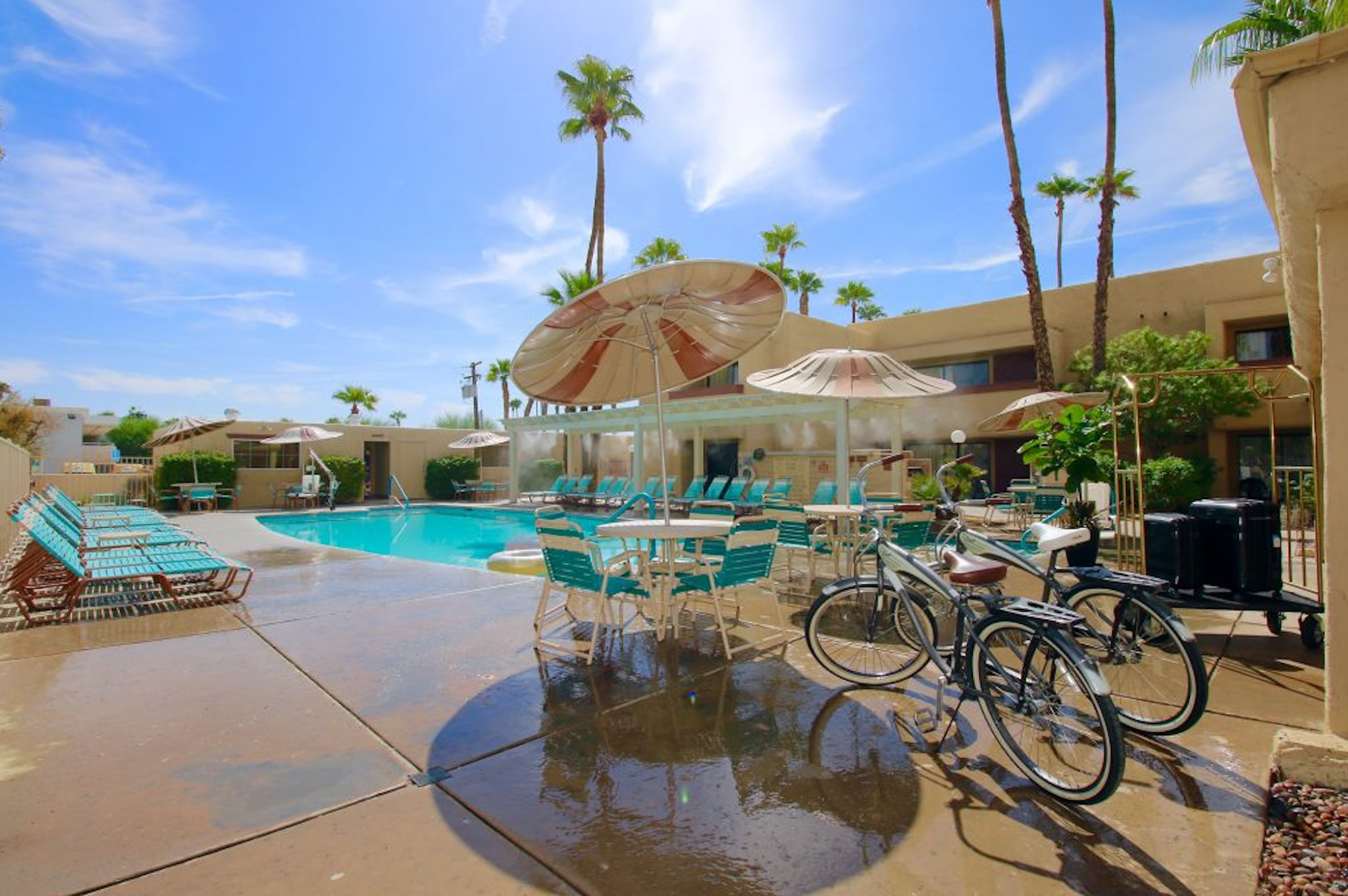 Desert Vacation Villas 22/27