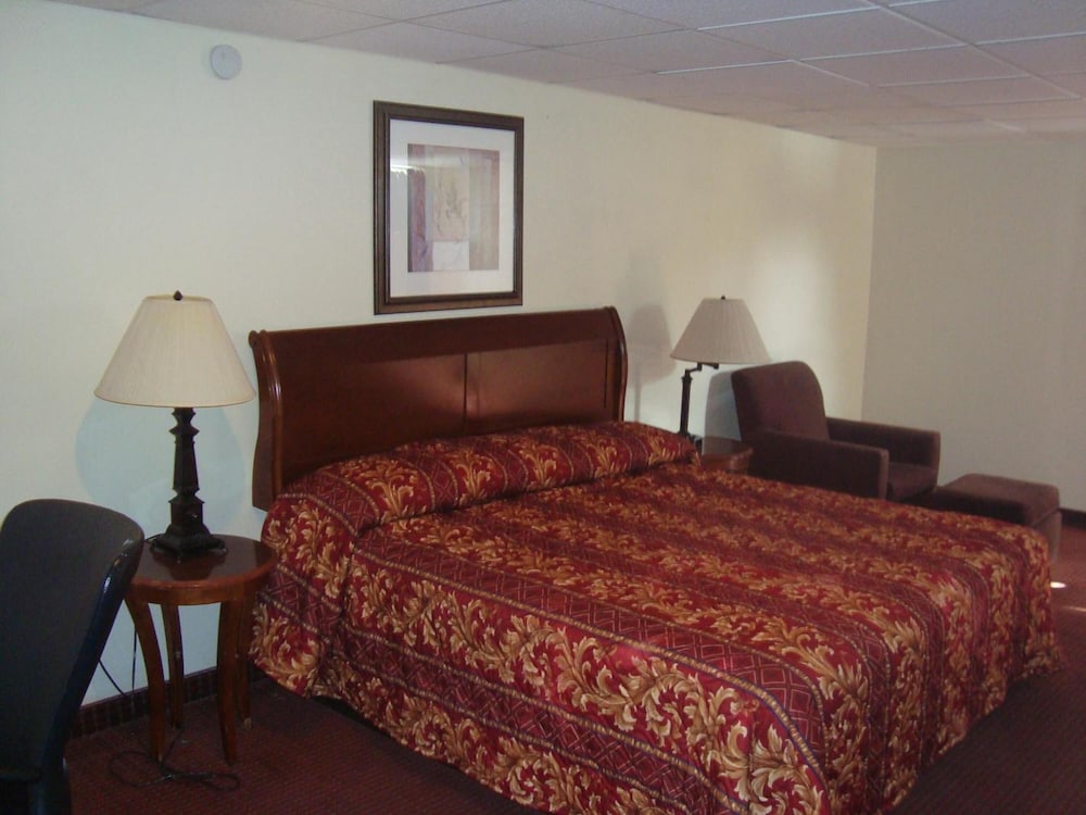 Super 8 by Wyndham Monticello NY 11/45