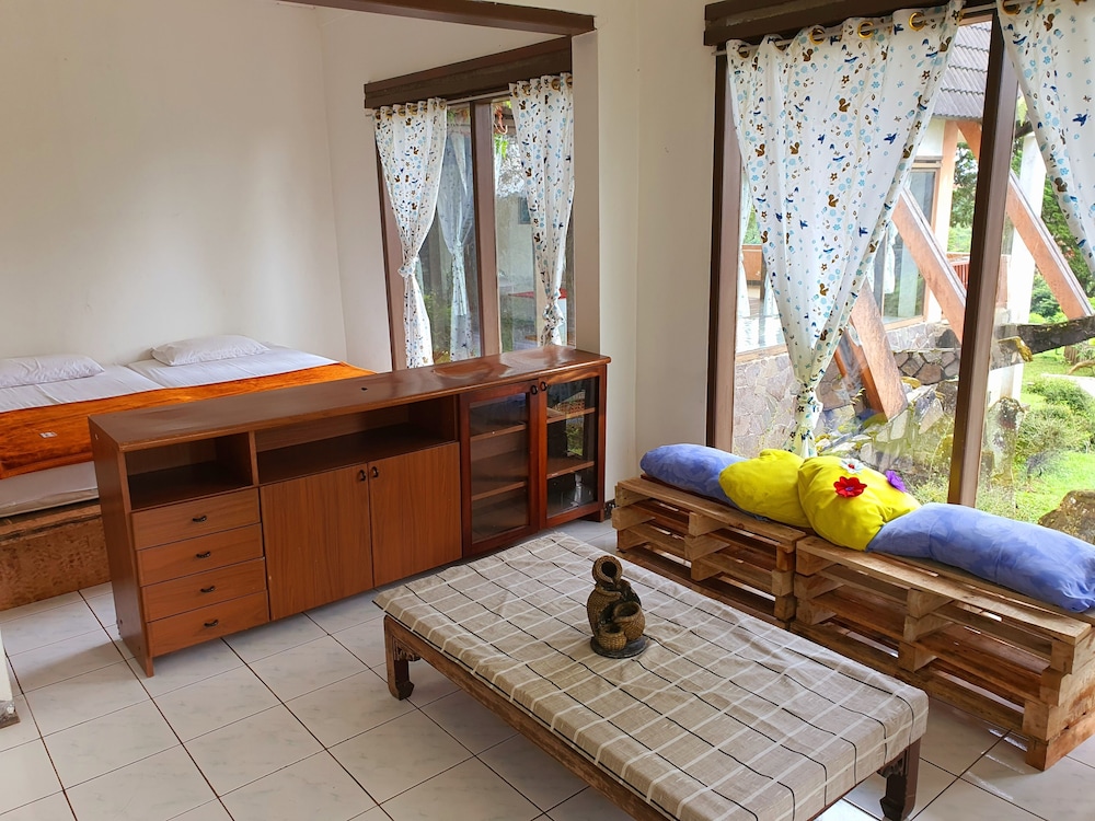 Ciwidey Jungle Villa 29/50