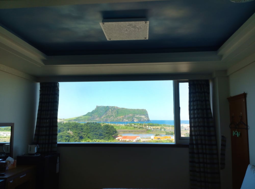 Sungsanpo Sky Hotel 28/34