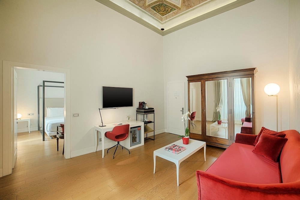 NH Collection Firenze Porta Rossa 28/48