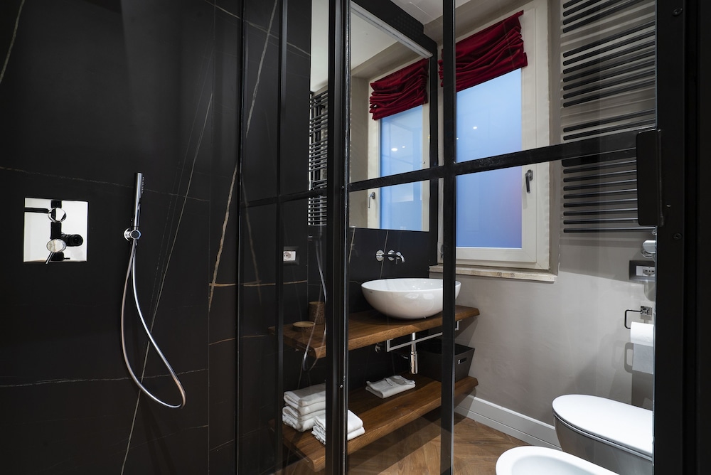 Artemide GuestHouse 24/27