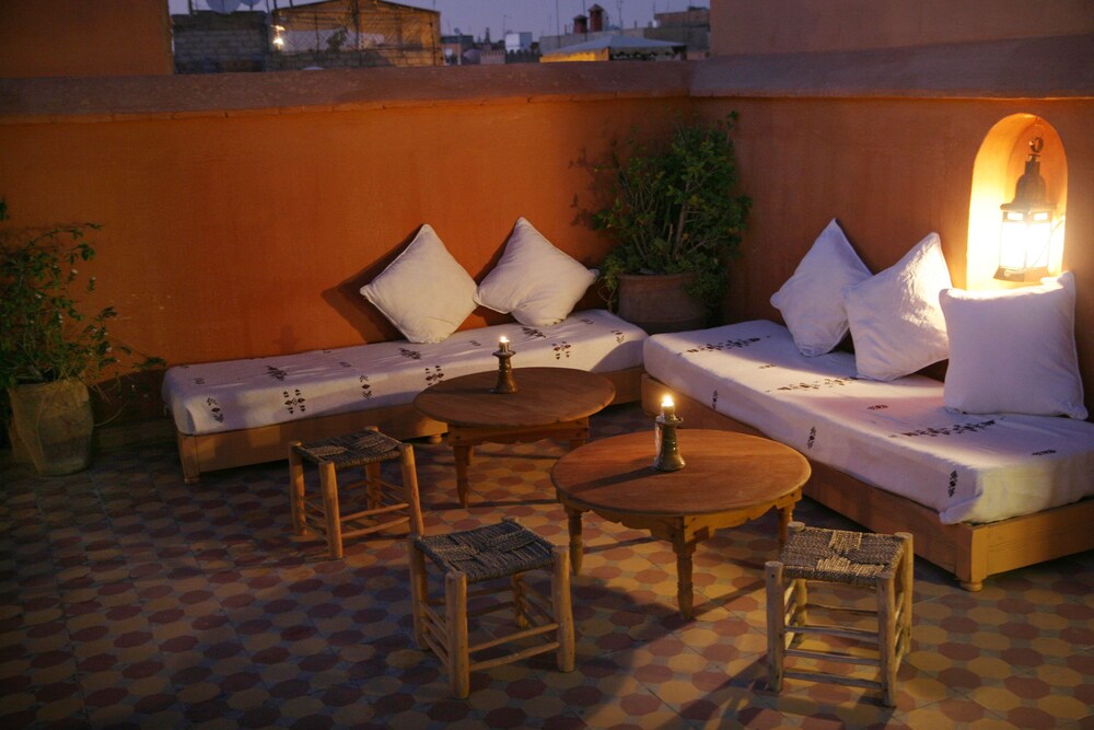 Dar Touyir 29/49