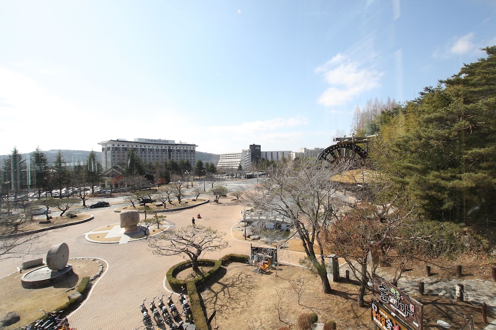 Book Home Gyeongju 39/60