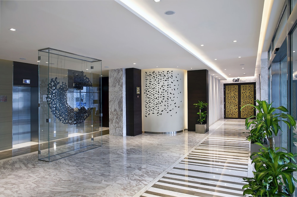 Grayton Hotel Dubai 10/66