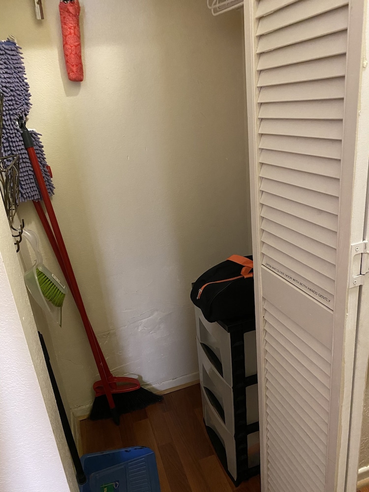 Glendale Apartment Rental by Owner 32/58