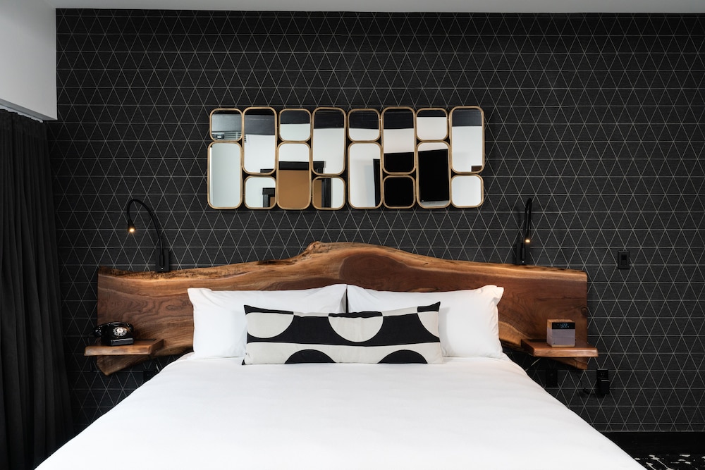 Hotel Earl of Charlevoix 18/50