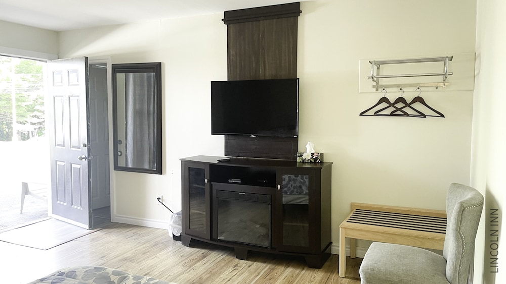 Lincoln Inn Fredericton 48/58