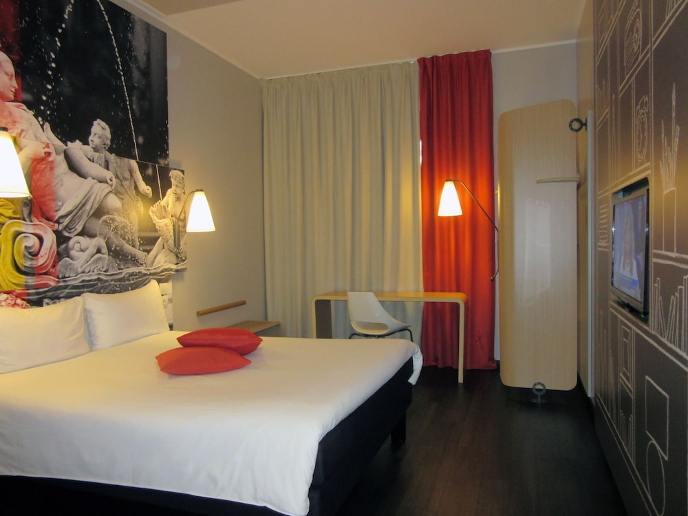 Ibis Milano Fiera 32/70